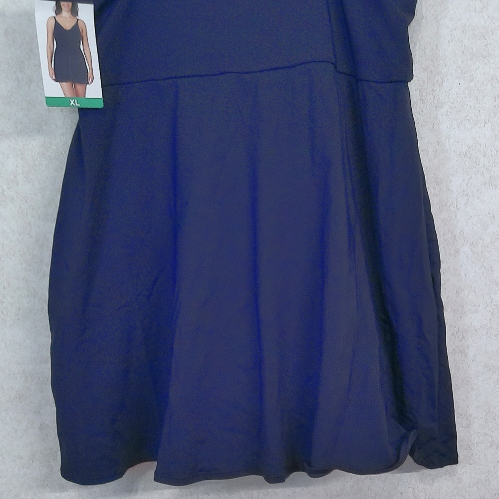 NWT Lands End Navy One Piece Swim Suit Adjust Straps, Built In Bra, Lining Sz XL - Picture 7 of 8